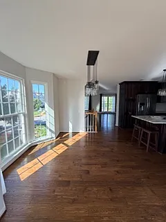 8 Crenshaw Ct — Photo 21