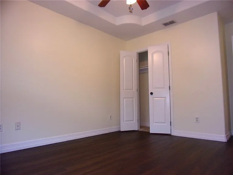 6109 Queen Jane St — Photo 32