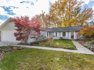 5620 Mills Creek Ln, North Ridgeville, OH 44039