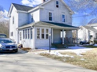 13 Chestnut St, Hatfield, MA 01038