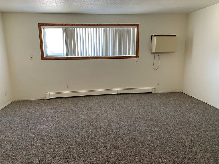 College Park Apartments — Photo 69