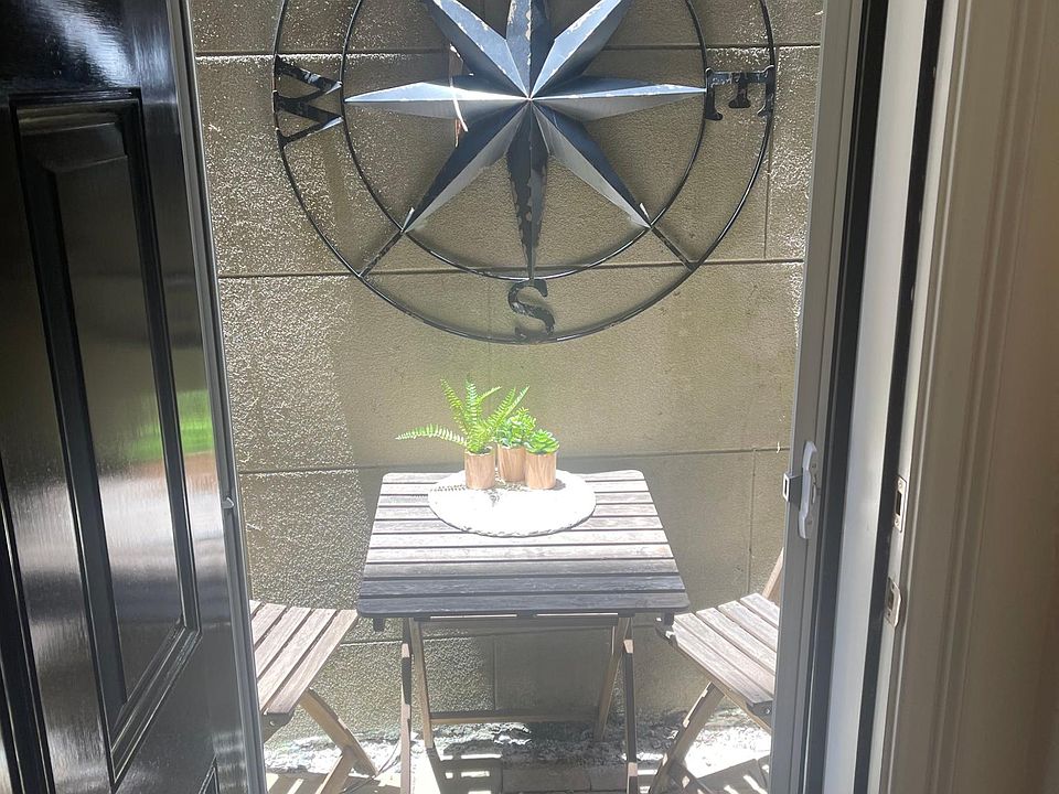 Micro Courtyard