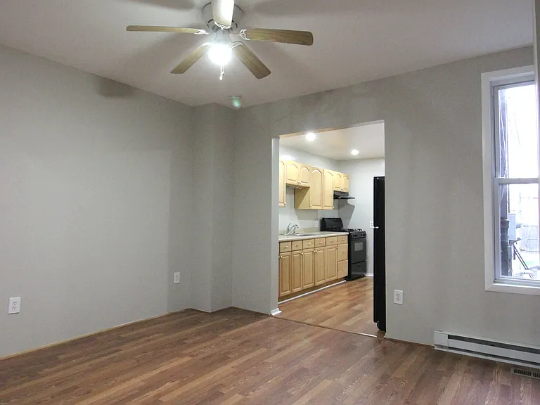 3501 Chestnut Ave — Photo 7