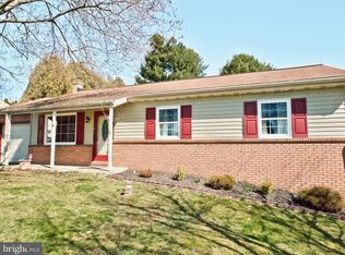 29 Hoover Rd, Lancaster, PA 17603