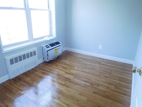 4th image of 144-20 38th Ave #4L