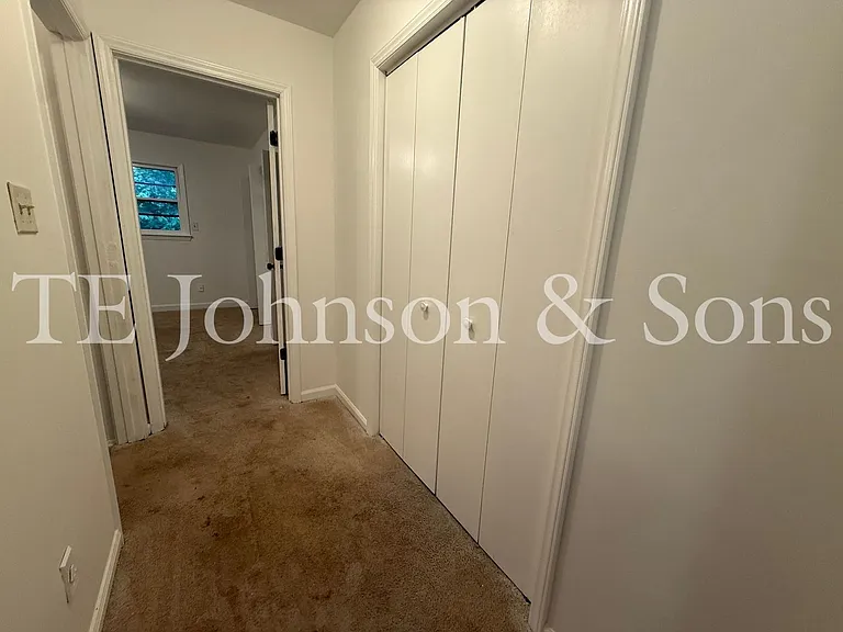 4309 Walnut Hollow Dr — Photo 18