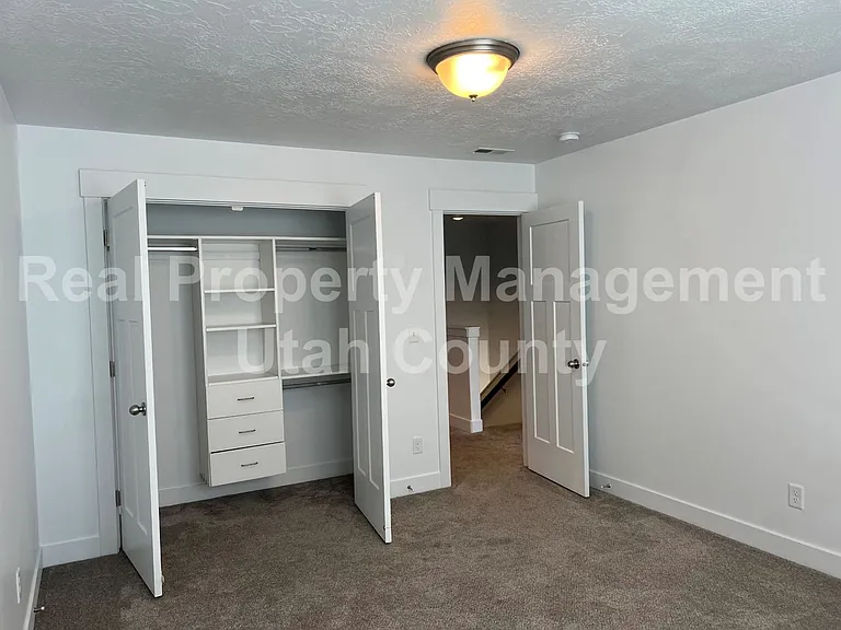 10863 N Sandstone Way — Photo 22