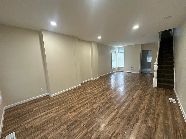 40 W End Ave — Photo 5