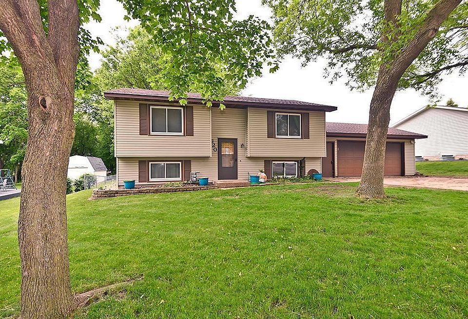 1st image of 620 24th St NE