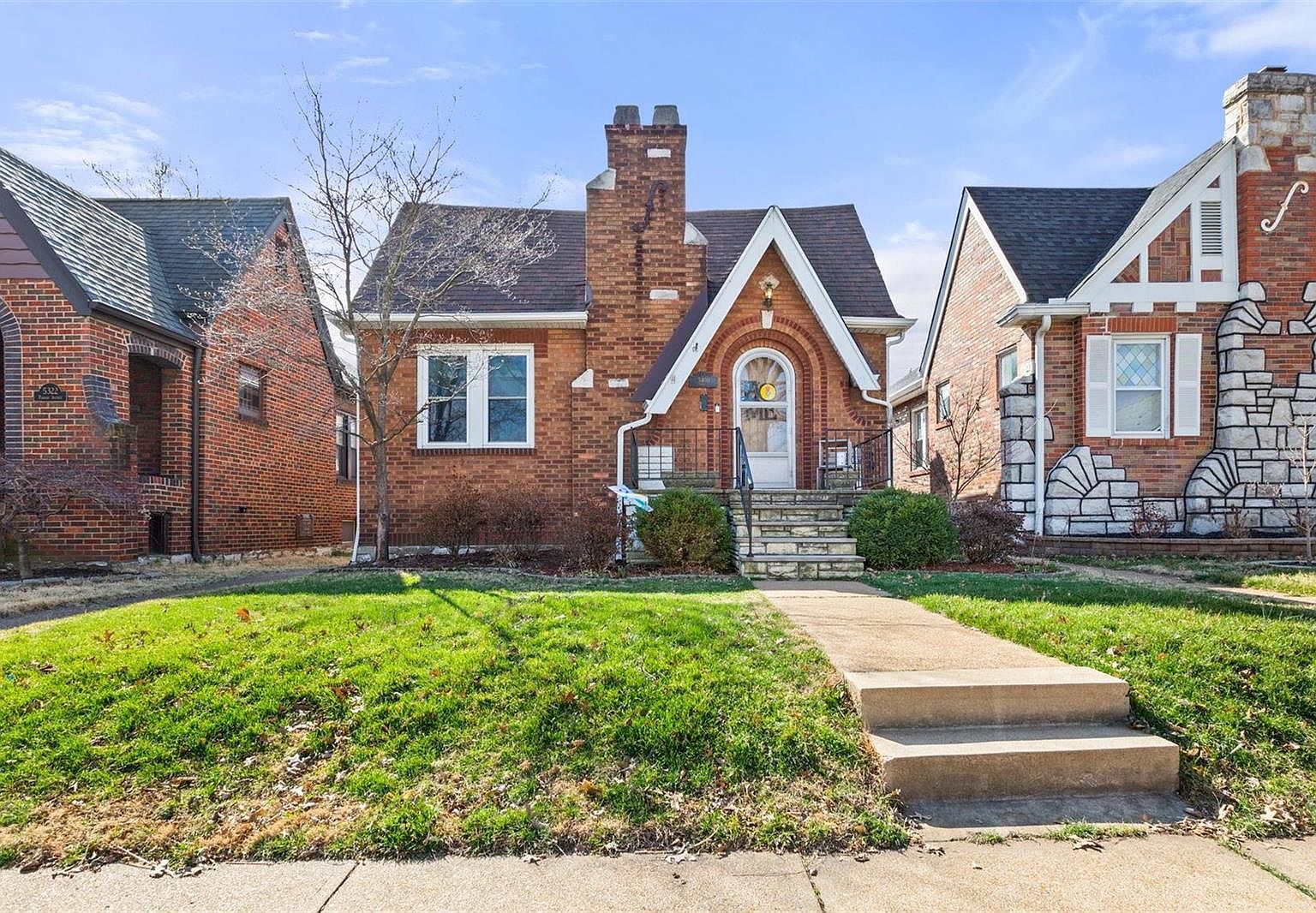 5400 Pernod Ave, Saint Louis, MO 63139 Zillow
