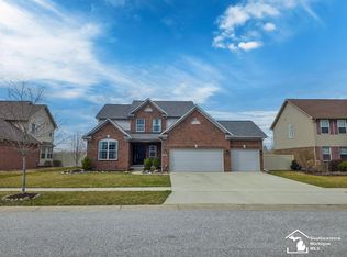 23200 Bluegrass Dr, Brownstown, MI 48183