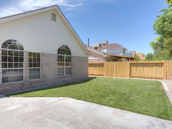 2nd image of 7612 Copperfield Dr NE