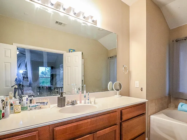 1247 Bethel School Ct — Photo 3