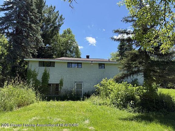 5th image of 8817 Columbia Hwy