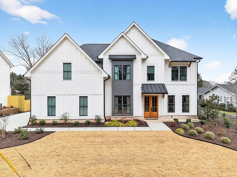 3937 N Cooper Lake Rd SE — Photo 1