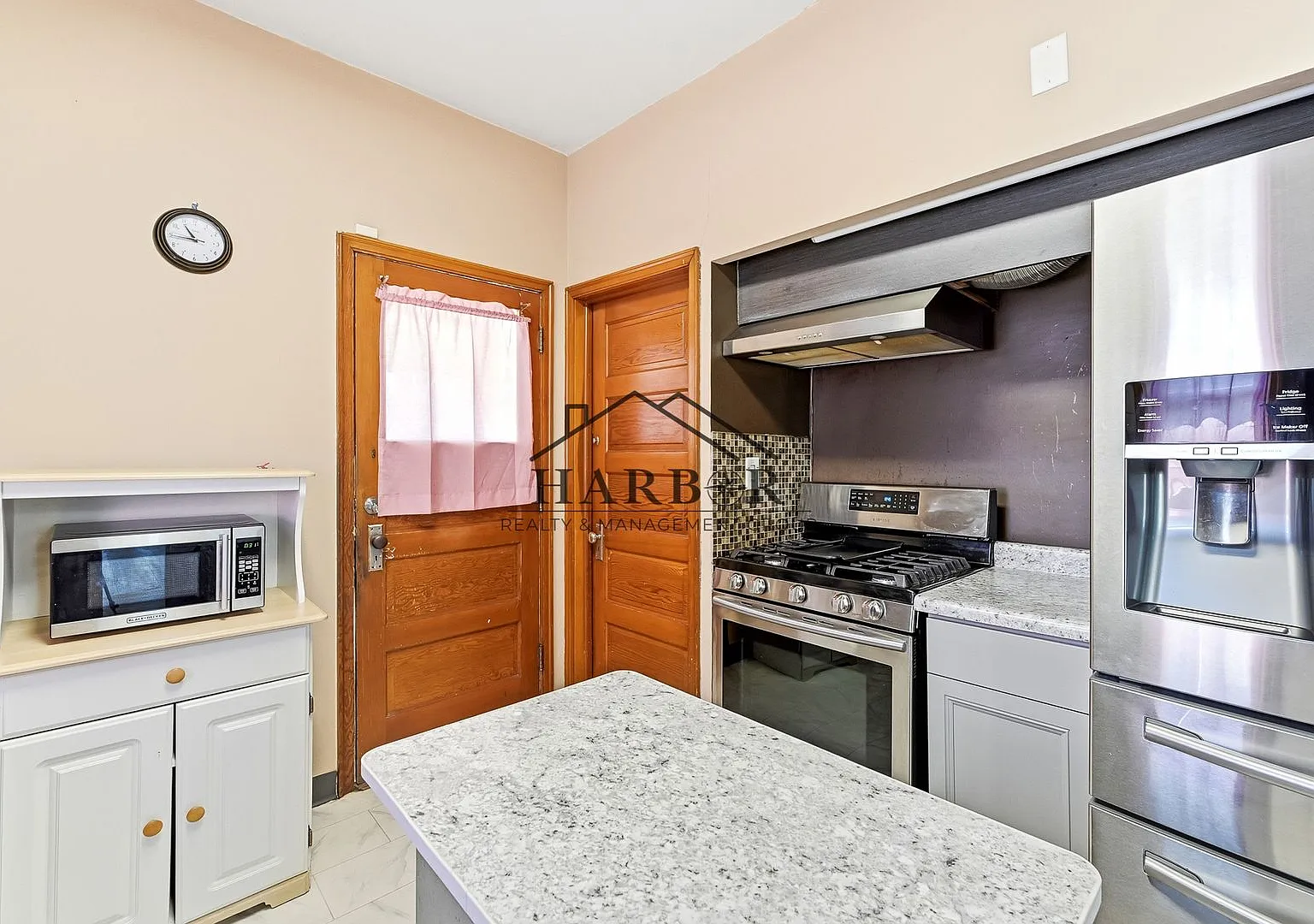 228 8th Street NW Rochester MN — Photo 3