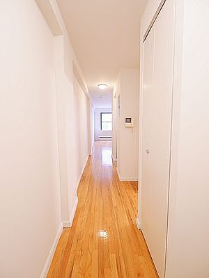 3rd image of 225 E 85th St APT 309