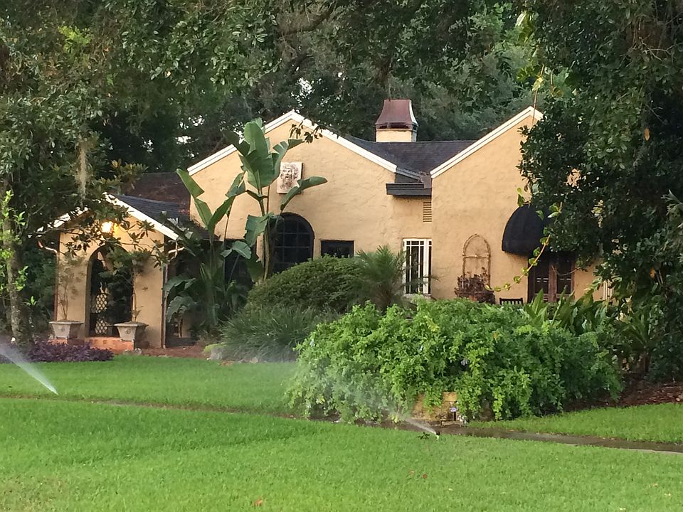 1st image of 444 Elliott Ave