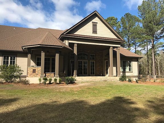 2nd image of 1210 Plantation Cir