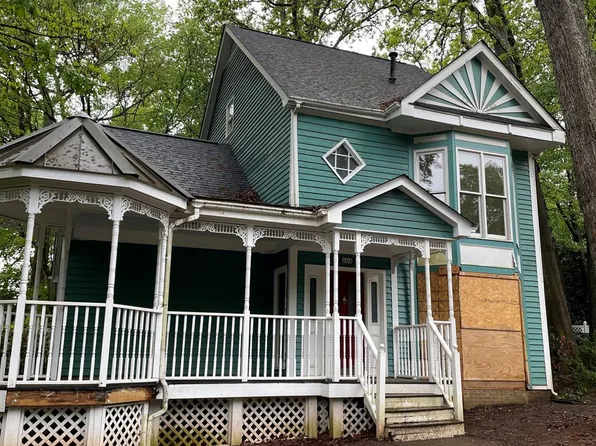 504 Larkin Pl, Charlotte, NC 28211