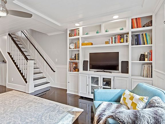 2nd image of 2571 Frederick Douglass Blvd #2571C