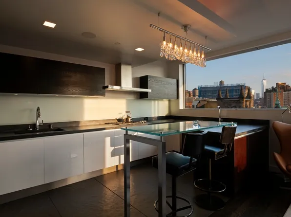 333 West 14th Street image 17 of 36