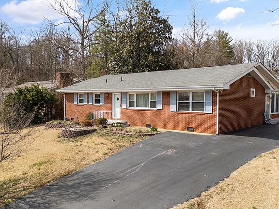 2nd image of 1721 S Forest Dr