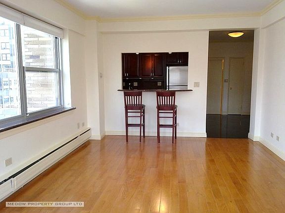 5th image of 80 Park Ave APT 20B