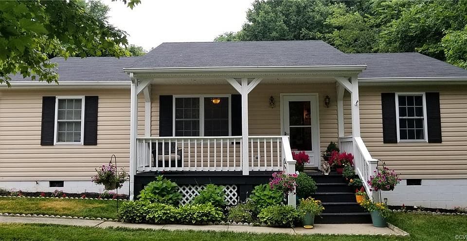 1st image of 204 Barker Ave