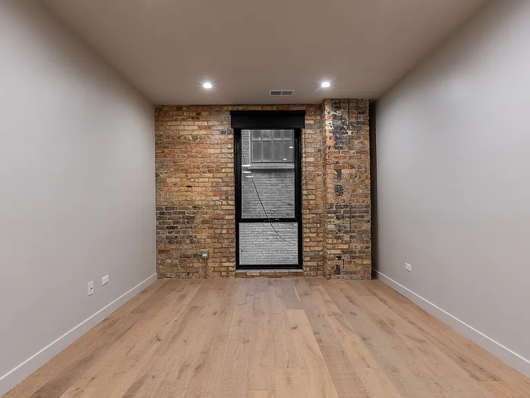 1706 Sherman Ave. — Photo 10