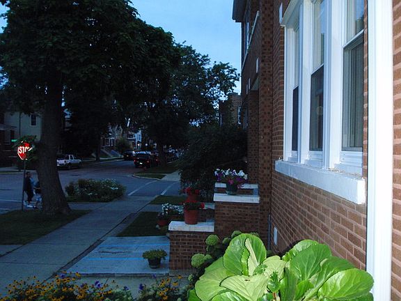 4th image of 4456 S Whipple St