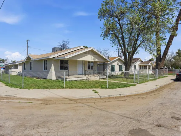 222 Moneta Ave, Bakersfield, CA 93308