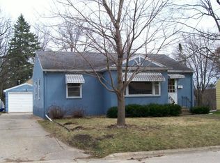 912 Cedar Ave, Albert Lea, MN 56007