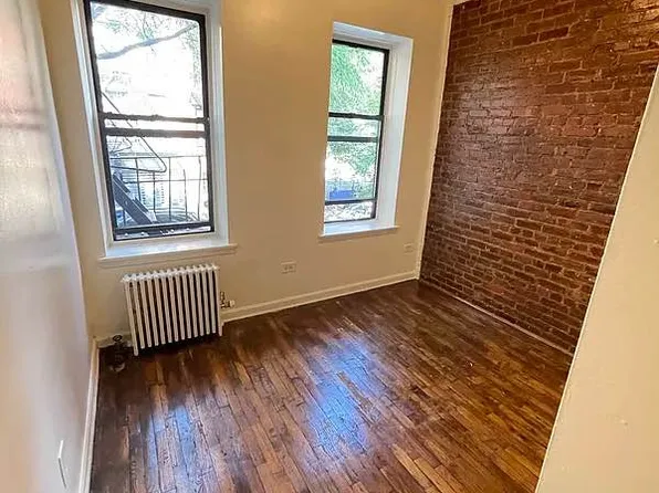 226 East 29th Street image 1 of 15