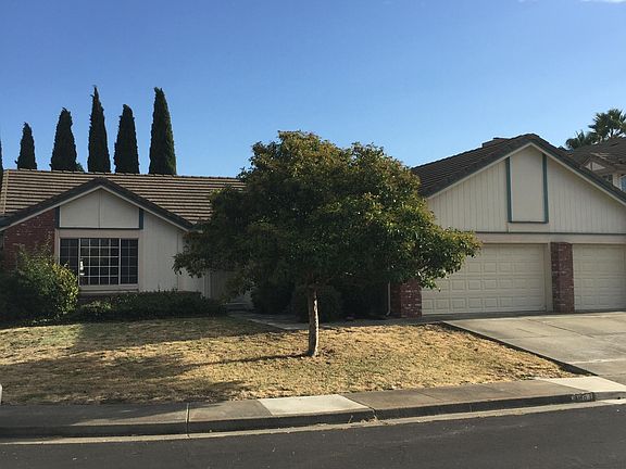 2nd image of 1181 Mahogany Ct