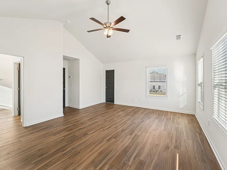 Quinn Residences at Dorchester Place — Photo 223