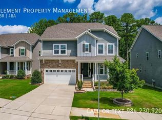 2678 Tunstall Grove Dr, Apex, NC 27523