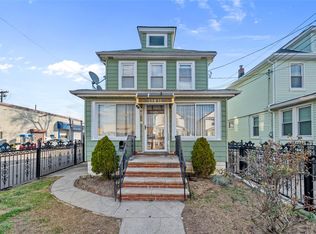 13411 220th St, Springfield Gardens, NY 11413