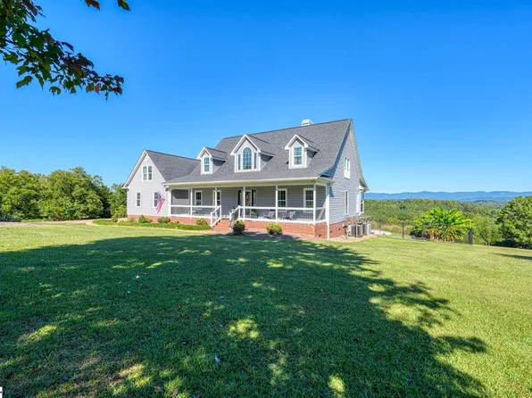 202 McCauley Rd, Travelers Rest, SC 29690