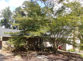 601 Pinecrest Dr, Bremen, GA 30110