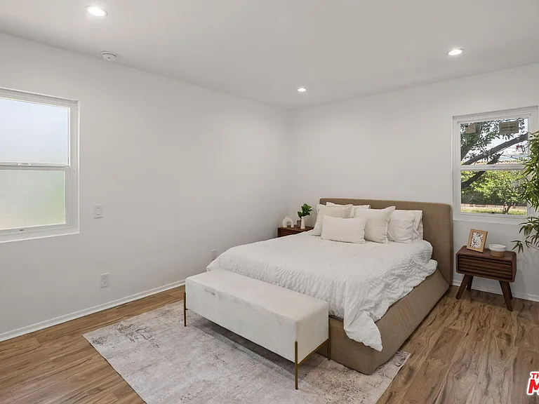12801 Friar St — Photo 34