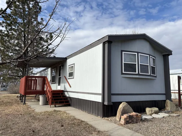 4 Pioneer Cir, Miles City, MT 59301