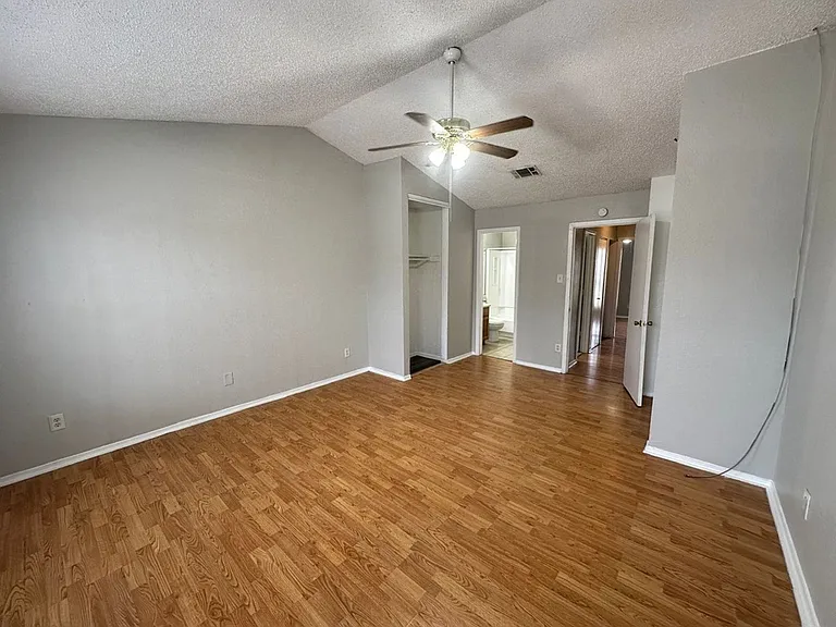 2188 Aspen Dr — Photo 17