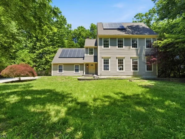 41 Farmhouse Ln, Voorhees Twp., NJ 08043