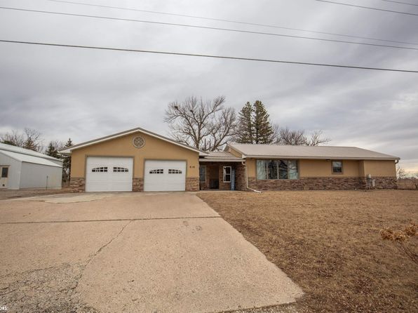 616 3rd St, Lakota, IA 50451