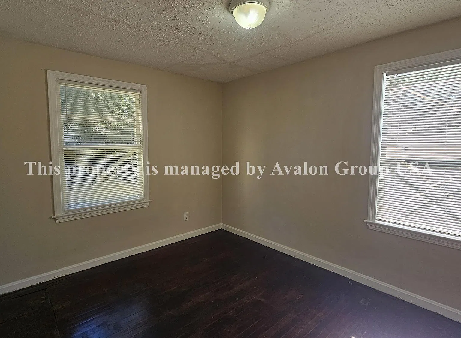 3 bed, 978 sqft, $1,250 — Photo 4