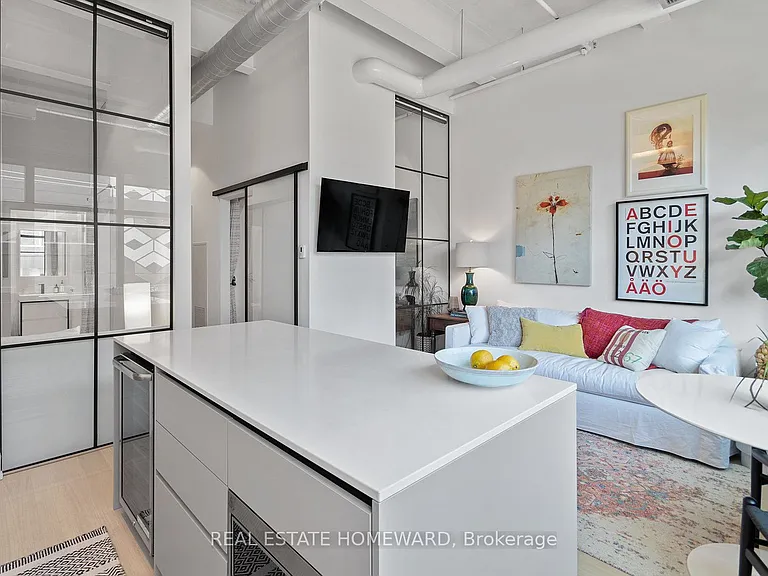 150 Logan Ave #207 — Photo 7