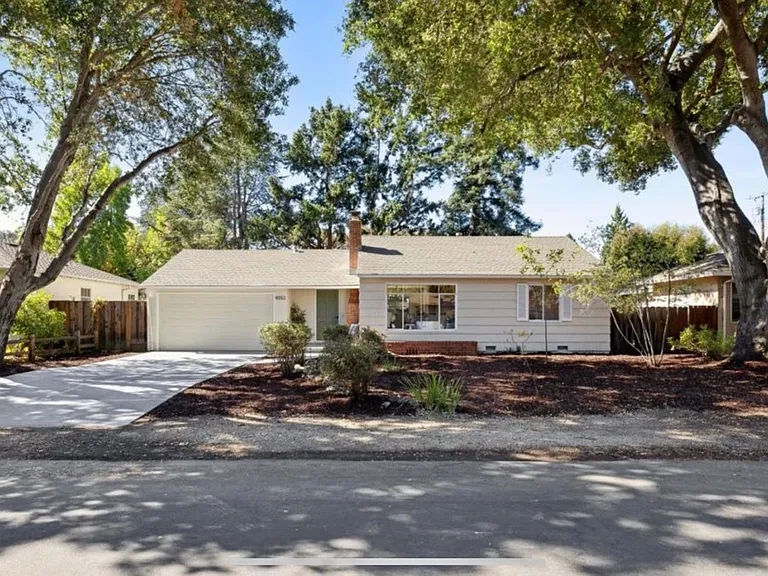 4052 Campana Dr — Photo 1
