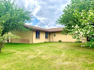 5715 Valley View Ln, Klamath Falls, OR 97601