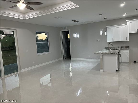 5th image of 4704 Dora Ave S